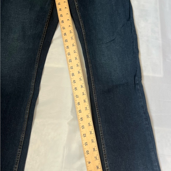 Chaps Men's Deep Indigo Straight Jeans - Picture 6 of 10